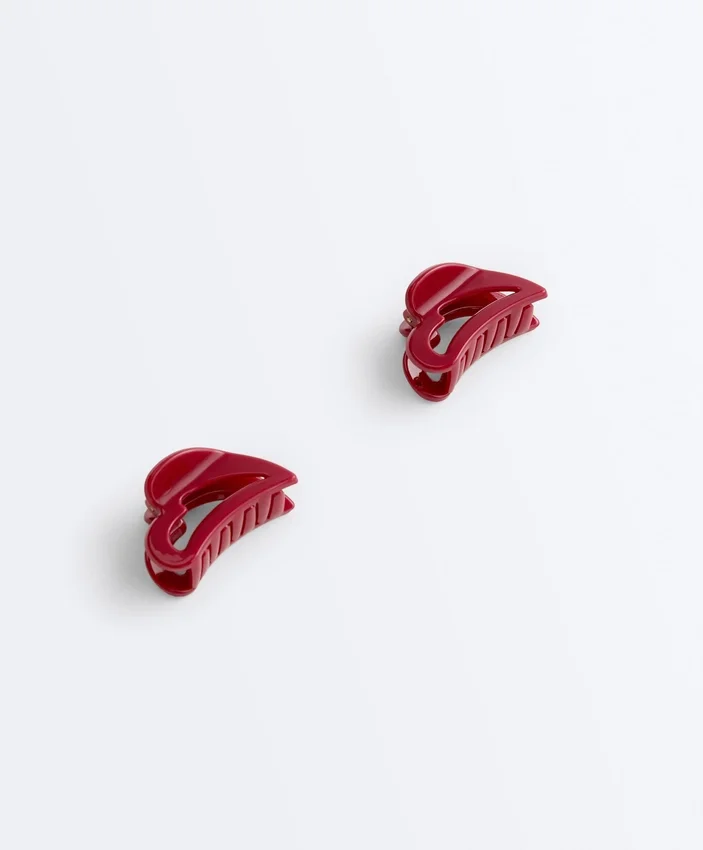 2 barrettes en forme de cœur pour les accessoires cheveux 2 barrettes en forme de cœur pour les accessoires cheveux