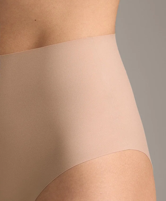 2 culottes classiques taille haute à maintien moyen en mélange de polyamide 2 culottes classiques taille haute à maintien moyen en mélange de polyamide