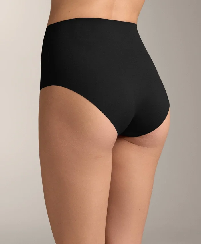 2 culottes classiques taille haute à maintien moyen en mélange de polyamide 2 culottes classiques taille haute à maintien moyen en mélange de polyamide