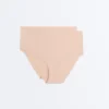 2 culottes classiques taille moyenne invisibles en mélange de polyamide 2 culottes classiques taille moyenne invisibles en mélange de polyamide