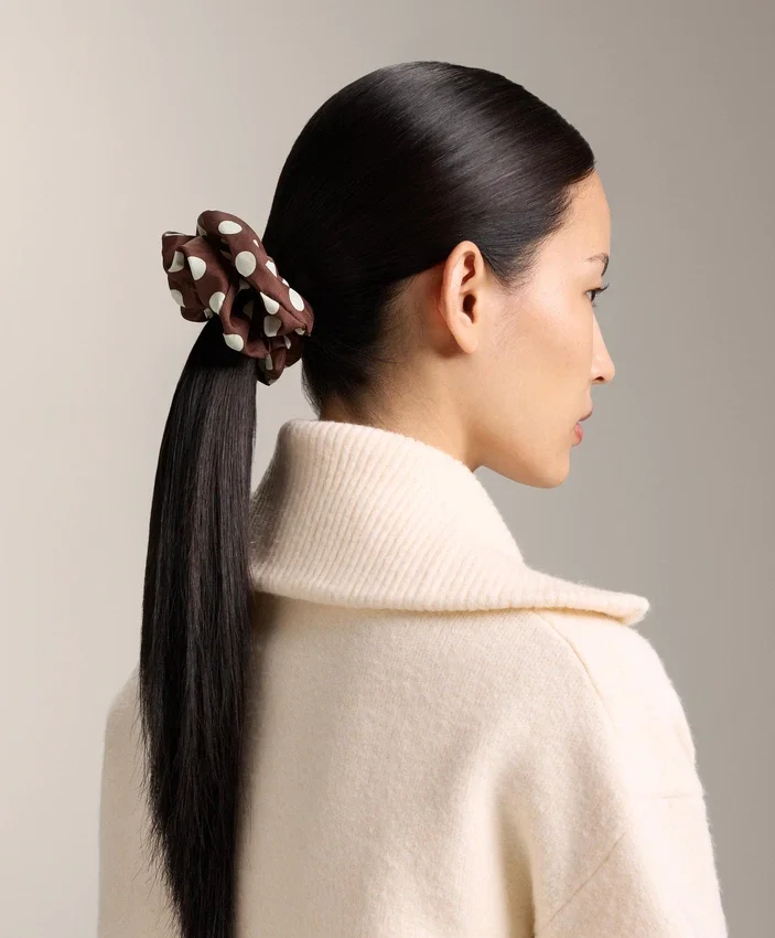 2 grands chouchous pour les cheveux 2 grands chouchous pour les cheveux