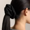 2 grands chouchous pour les cheveux 2 grands chouchous pour les cheveux