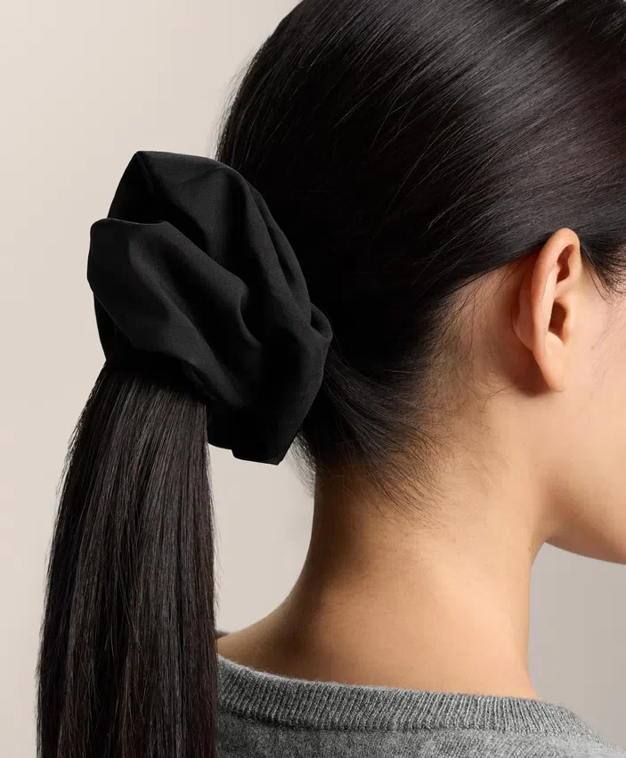 2 grands chouchous pour les cheveux 2 grands chouchous pour les cheveux