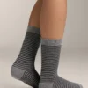 2 paires de chaussettes classiques 55 % modal, 10 % cachemire 2 paires de chaussettes classiques 55 % modal, 10 % cachemire