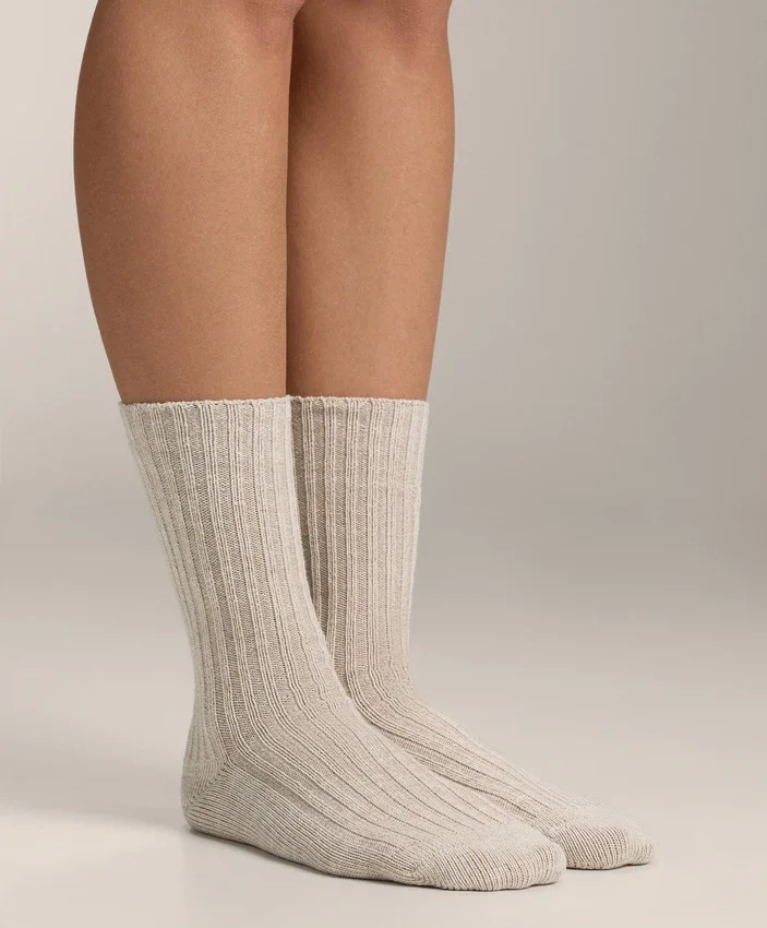 2 paires de chaussettes classiques à côtes 2 paires de chaussettes classiques à côtes