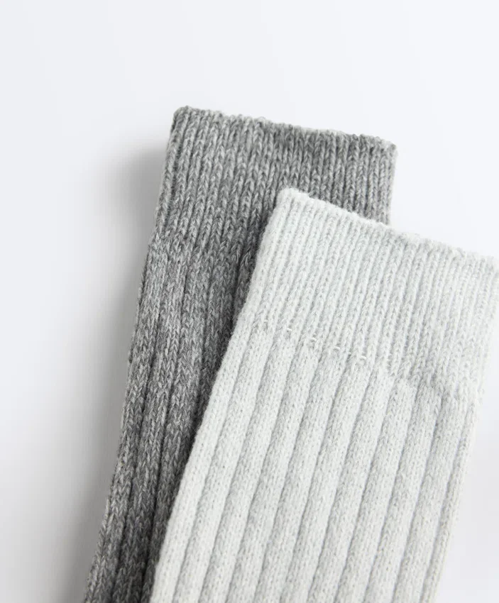 2 paires de chaussettes classiques à côtes 2 paires de chaussettes classiques à côtes