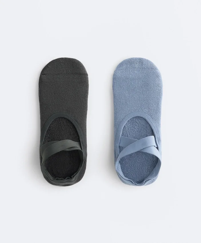 2 paires de chaussettes rembourrées en coton mélangé pour le yoga et le Pilates avec sangles croisées 2 paires de chaussettes rembourrées en coton mélangé pour le yoga et le Pilates avec sangles croisées