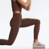 2 paires de chaussettes rembourrées en coton mélangé pour le yoga et le Pilates avec sangles croisées 2 paires de chaussettes rembourrées en coton mélangé pour le yoga et le Pilates avec sangles croisées