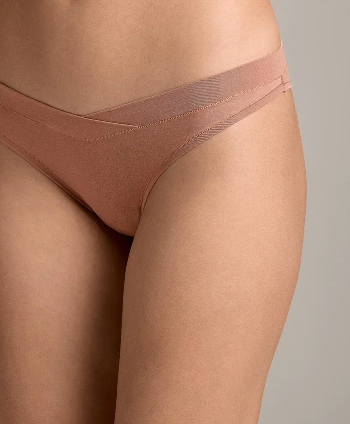 3 culottes classiques en mélange de modal à coupe en V 3 culottes classiques en mélange de modal à coupe en V