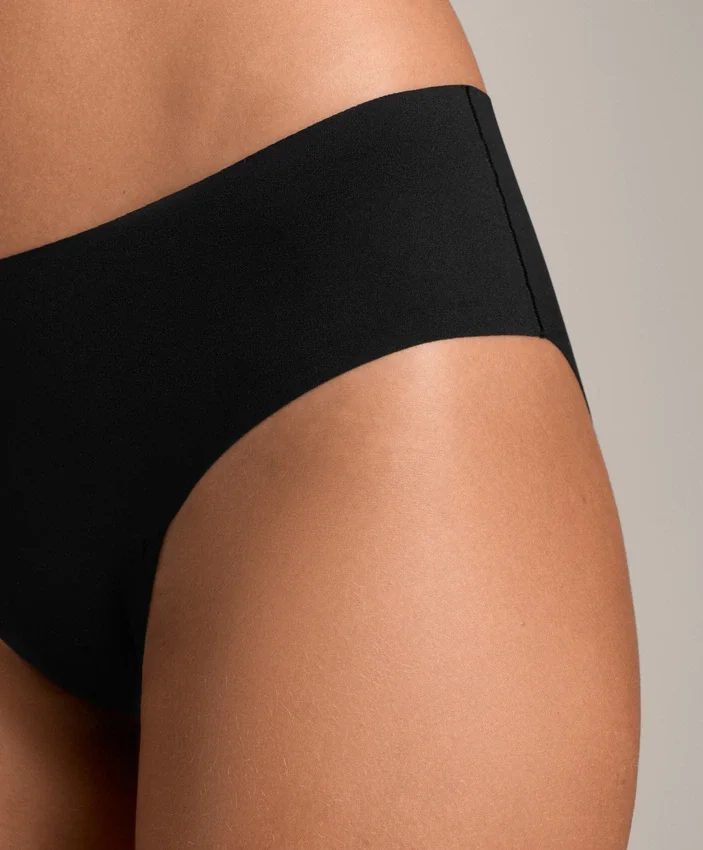 3 culottes classiques invisibles en mélange de polyamide 3 culottes classiques invisibles en mélange de polyamide
