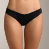 3 culottes de bain classiques en mélange de polyamide sans coutures et à découpe en V 3 culottes de bain classiques en mélange de polyamide sans coutures et à découpe en V