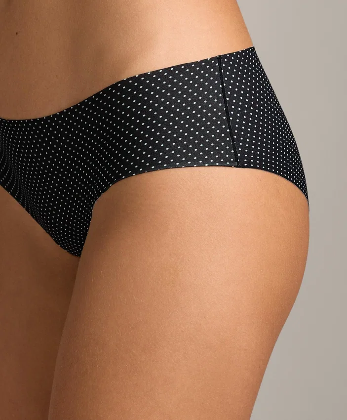 3 culottes taille basse invisibles en mélange de polyamide 3 culottes taille basse invisibles en mélange de polyamide
