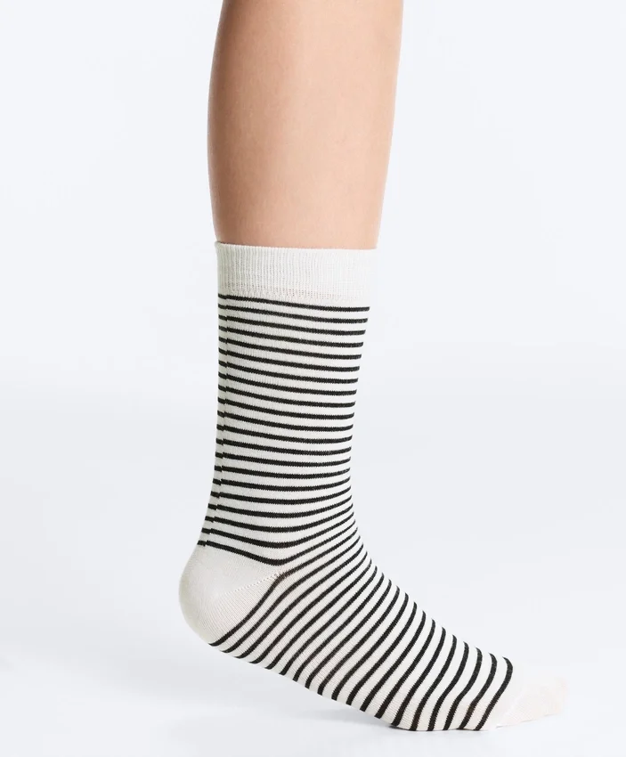 3 paires de chaussettes classiques en mélange de coton 3 paires de chaussettes classiques en mélange de coton