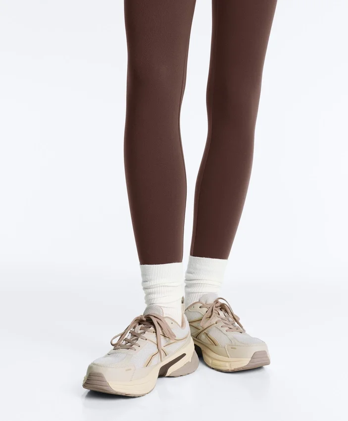 3 paires de chaussettes classiques en mélange de coton 3 paires de chaussettes classiques en mélange de coton