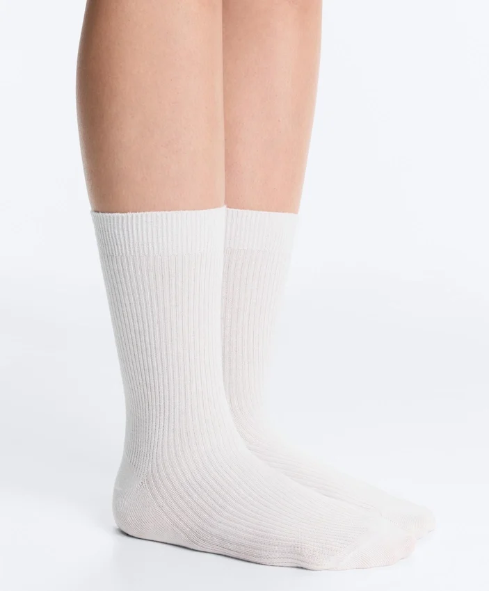 3 paires de chaussettes classiques en mélange de coton 3 paires de chaussettes classiques en mélange de coton