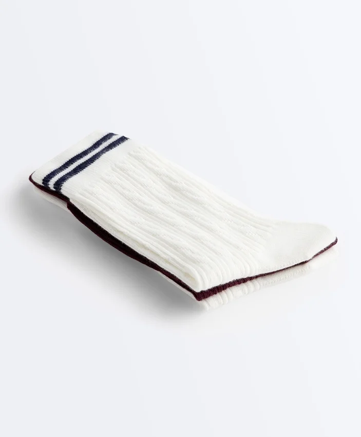3 paires de chaussettes classiques en mélange de coton 3 paires de chaussettes classiques en mélange de coton