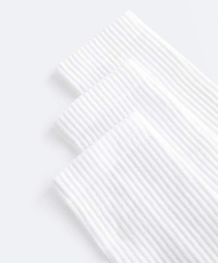 3 paires de chaussettes de sport classiques en mélange de coton 3 paires de chaussettes de sport classiques en mélange de coton