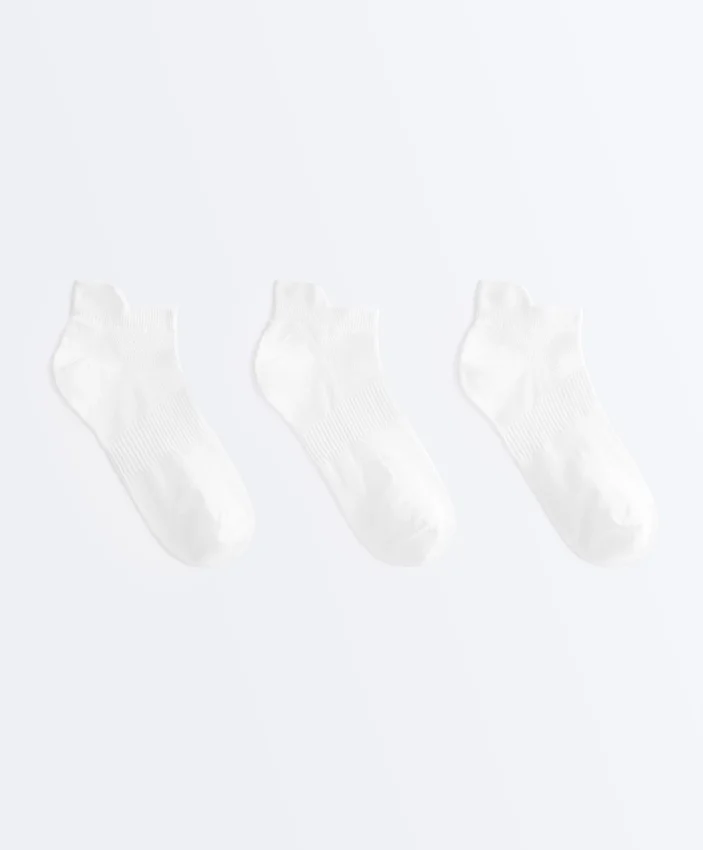 3 paires de chaussettes de sport en mélange de polyamide avec languette au talon 3 paires de chaussettes de sport en mélange de polyamide avec languette au talon