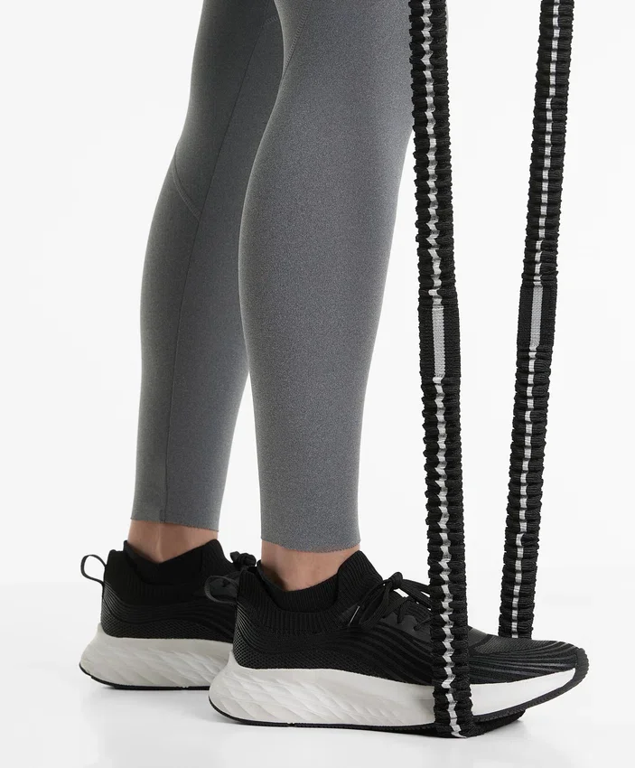 3 paires de chaussettes de sport en mélange de polyamide avec languette au talon 3 paires de chaussettes de sport en mélange de polyamide avec languette au talon
