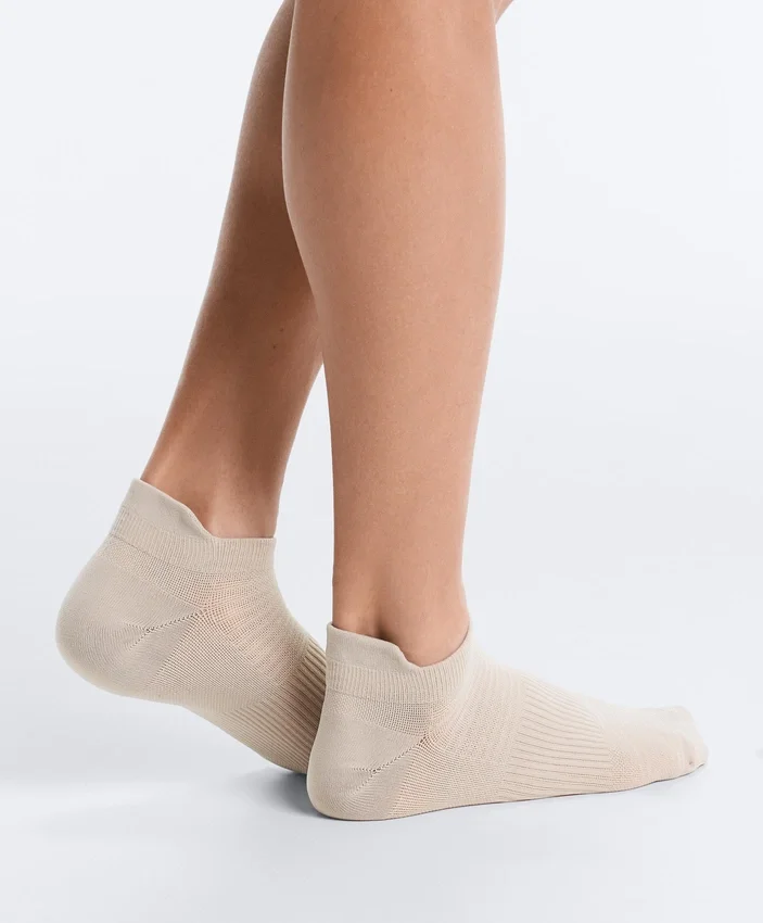 3 paires de chaussettes de sport en mélange de polyamide avec languette au talon 3 paires de chaussettes de sport en mélange de polyamide avec languette au talon