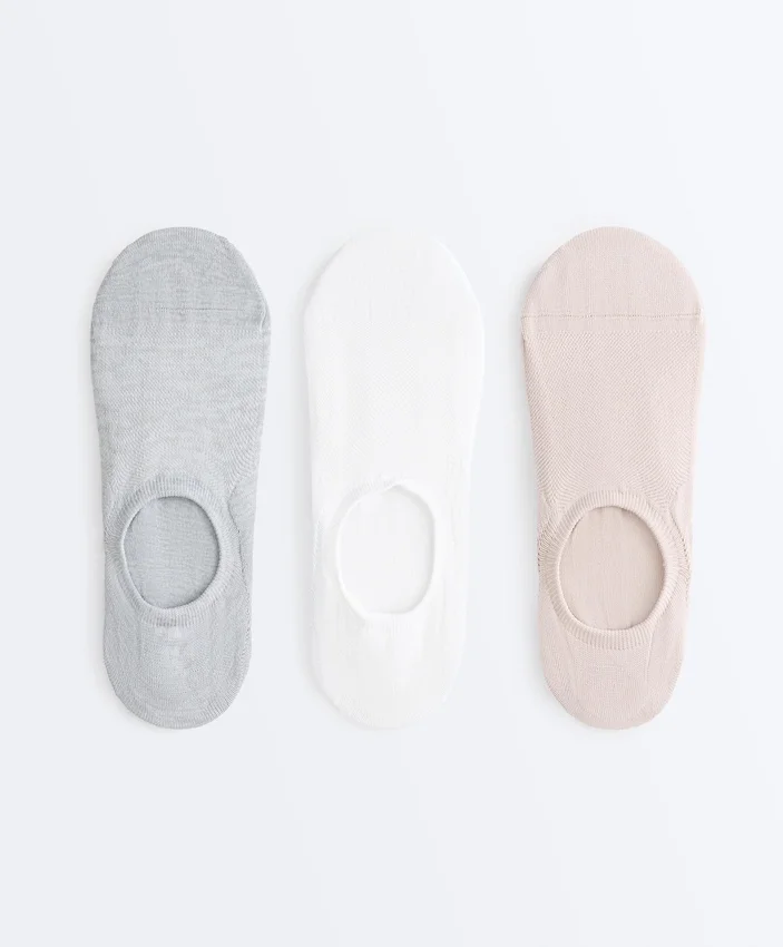 3 paires de chaussettes de sport invisibles montantes en mélange de polyamide 3 paires de chaussettes de sport invisibles montantes en mélange de polyamide