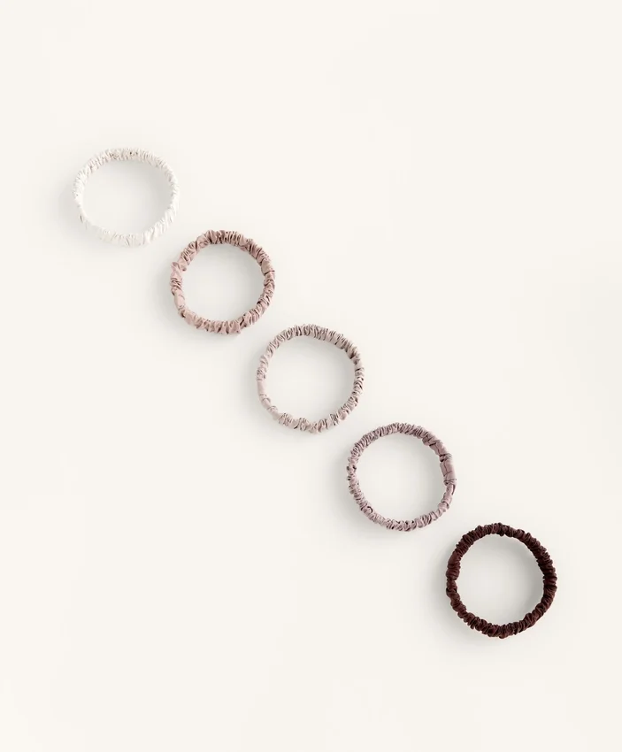5 Chouchous pour les accessoires cheveux 5 Chouchous pour les accessoires cheveux