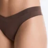 5 culottes brésiliennes en mélange de modal à découpe en V 5 culottes brésiliennes en mélange de modal à découpe en V