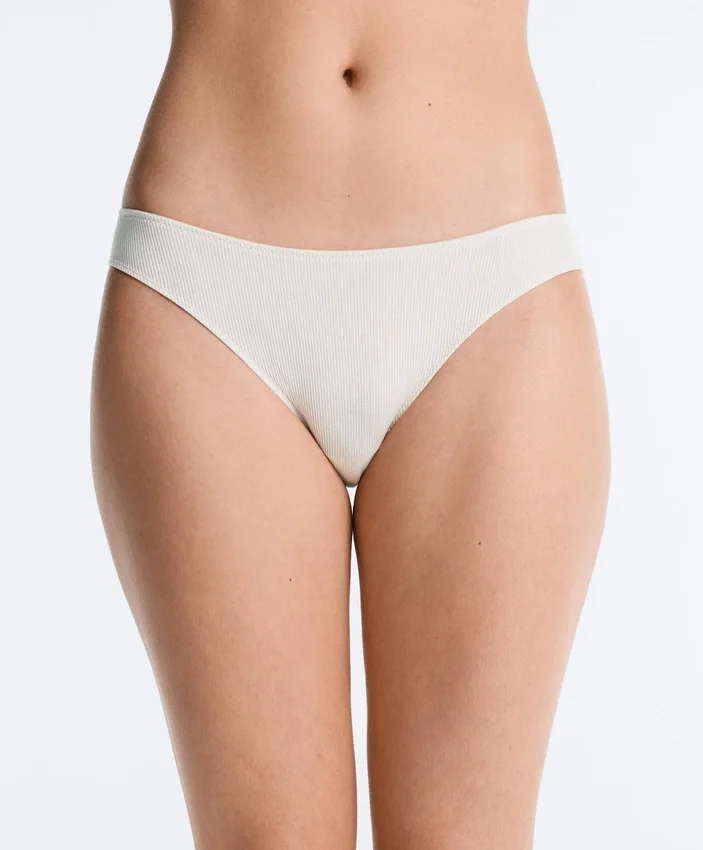 5 culottes classiques en coton côtelé à coupe en U 5 culottes classiques en coton côtelé à coupe en U