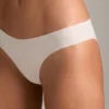 5 culottes classiques invisibles en mélange de polyamide avec coupe en V 5 culottes classiques invisibles en mélange de polyamide avec coupe en V