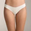 5 culottes de bikinis classiques en mélange de polyamide avec coupe en U 5 culottes de bikinis classiques en mélange de polyamide avec coupe en U