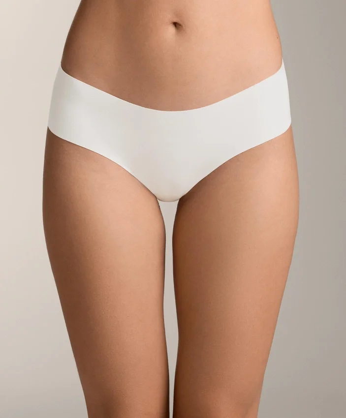 5 culottes taille basse invisibles en mélange de polyamide 5 culottes taille basse invisibles en mélange de polyamide