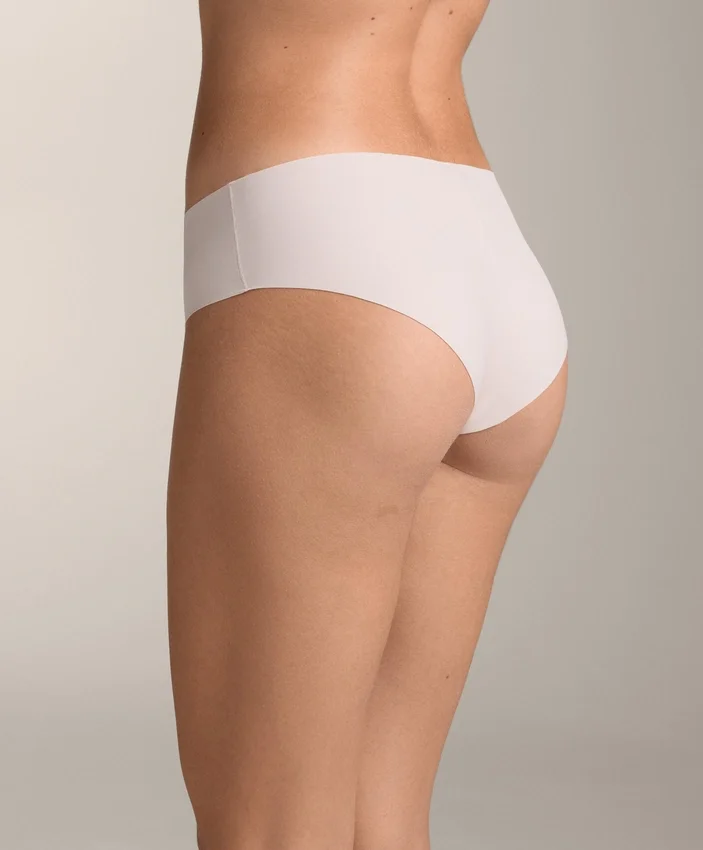 5 culottes taille basse invisibles en mélange de polyamide 5 culottes taille basse invisibles en mélange de polyamide