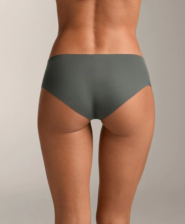5 culottes taille basse invisibles en mélange de polyamide 5 culottes taille basse invisibles en mélange de polyamide