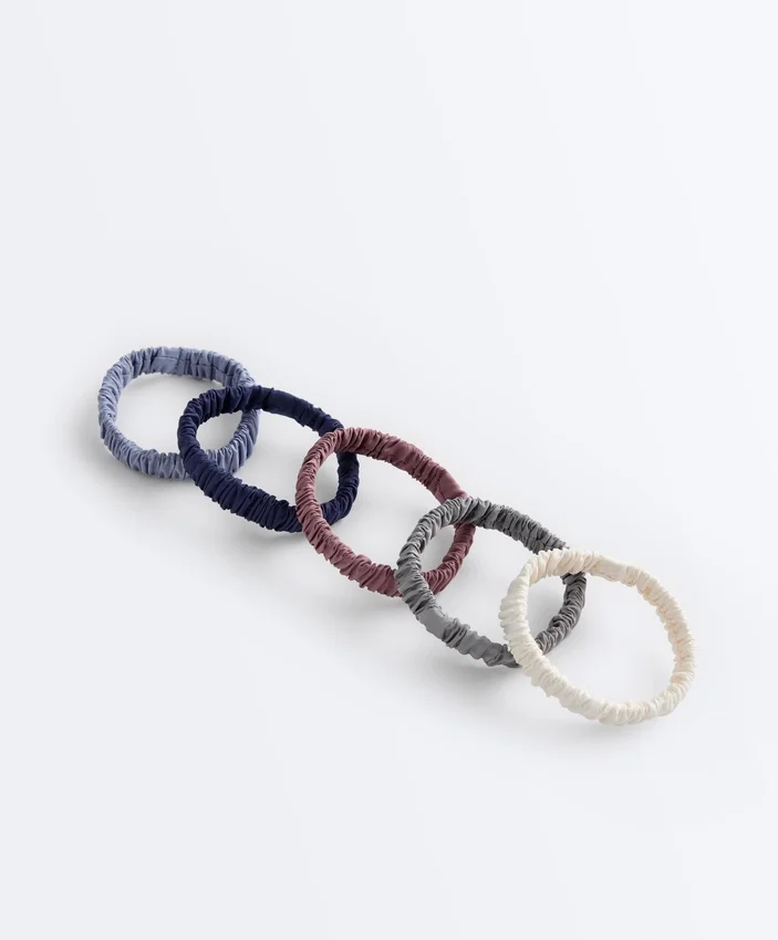 5 élastiques pour les accessoires cheveux 5 élastiques pour les accessoires cheveux
