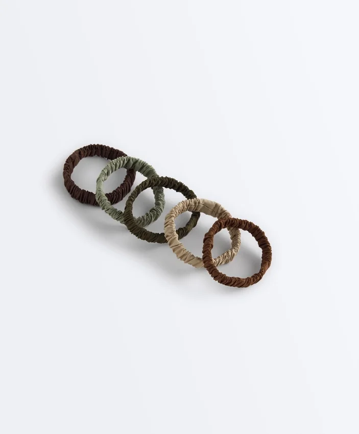 5 élastiques pour les accessoires cheveux 5 élastiques pour les accessoires cheveux