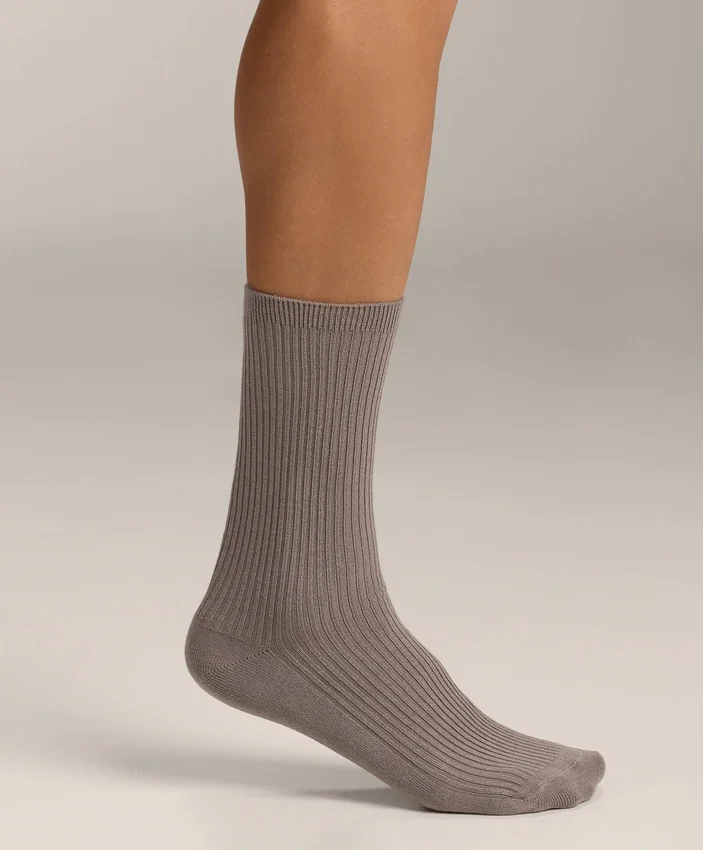 5 paires de chaussettes classiques en mélange de coton 5 paires de chaussettes classiques en mélange de coton