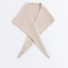 Bandanas en tricot 90 % laine, 10 % cachemire Bandanas en tricot 90 % laine, 10 % cachemire