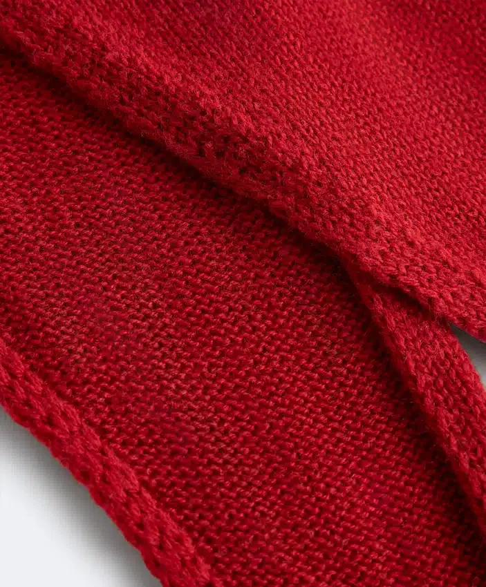 Bandanas en tricot 90 % laine, 10 % cachemire Bandanas en tricot 90 % laine, 10 % cachemire
