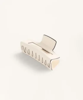 Barrette d&rsquo;accessoires cheveux carrée de taille moyenne
