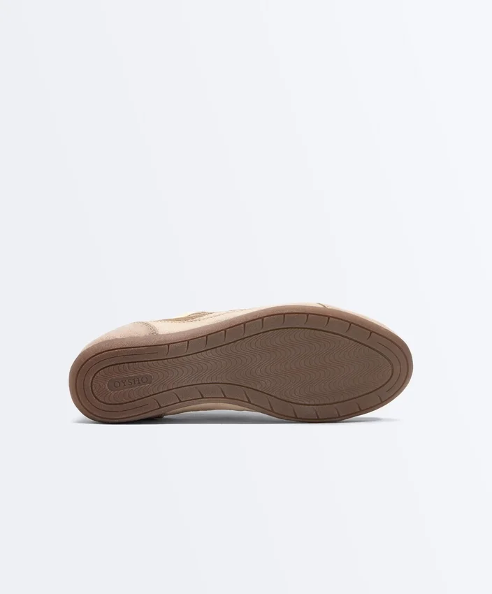 Baskets en daim refendu et mesh Baskets en daim refendu et mesh