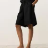 Bermuda mi-long 100 % lin Bermuda mi-long 100 % lin