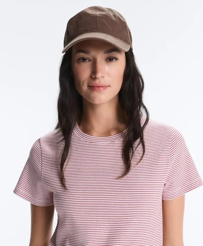 Casquette effet délavé 100 % coton avec cordon Casquette effet délavé 100 % coton avec cordon