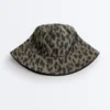 Chapeau imperméable 10K à imprimé léopard Chapeau imperméable 10K à imprimé léopard