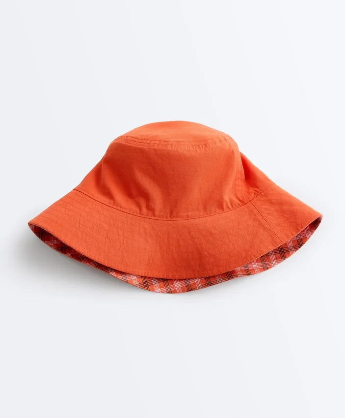 Chapeau réversible en coton mélangé à carreaux Chapeau réversible en coton mélangé à carreaux