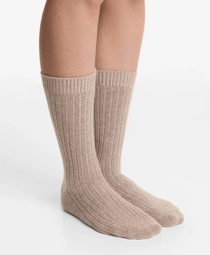 Chaussettes classiques 15 % cachemire, 10 % laine Chaussettes classiques 15 % cachemire, 10 % laine
