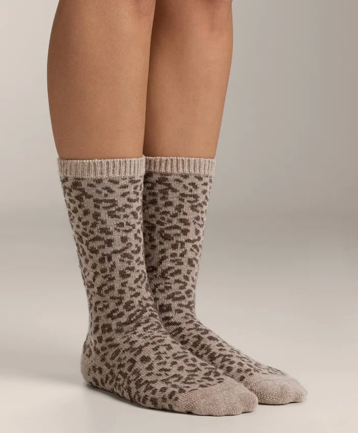 Chaussettes classiques en 19 % cachemire et 12 % laine Chaussettes classiques en 19 % cachemire et 12 % laine