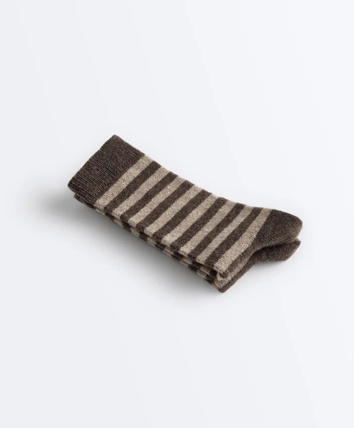 Chaussettes classiques en 19 % cachemire et 12 % laine Chaussettes classiques en 19 % cachemire et 12 % laine