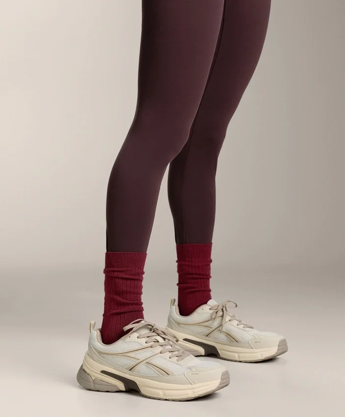 Chaussettes classiques en mélange de modal avec 13 % de cachemire Chaussettes classiques en mélange de modal avec 13 % de cachemire