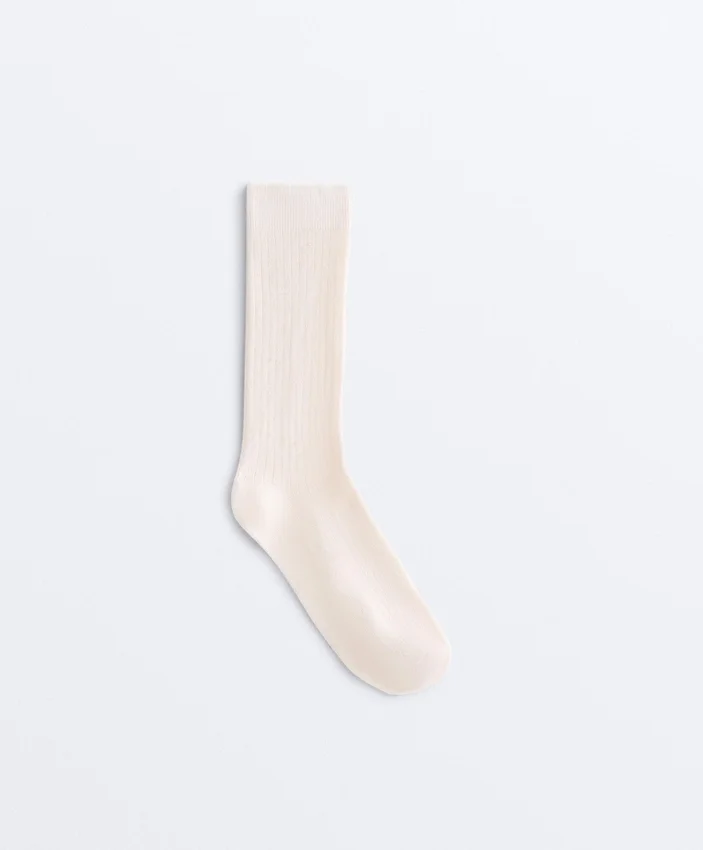 Chaussettes classiques en mélange de modal avec 13 % de cachemire Chaussettes classiques en mélange de modal avec 13 % de cachemire