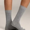 Chaussettes classiques en mélange de modal avec 13 % de cachemire Chaussettes classiques en mélange de modal avec 13 % de cachemire